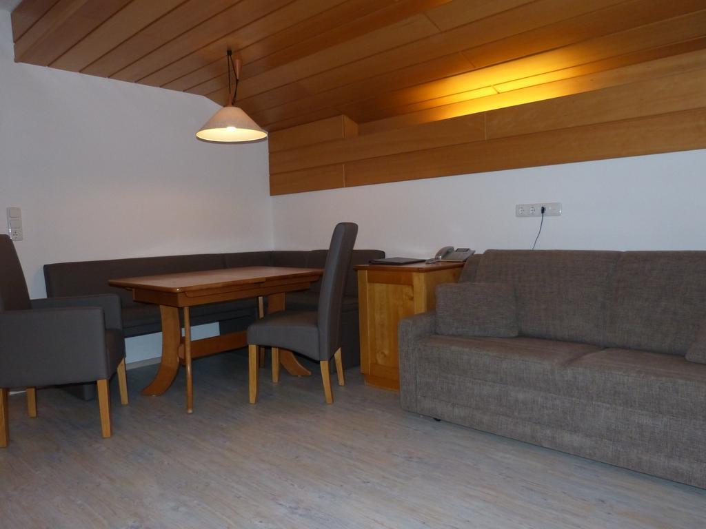 Appartements Alpenland แลร์มอส ห้อง รูปภาพ