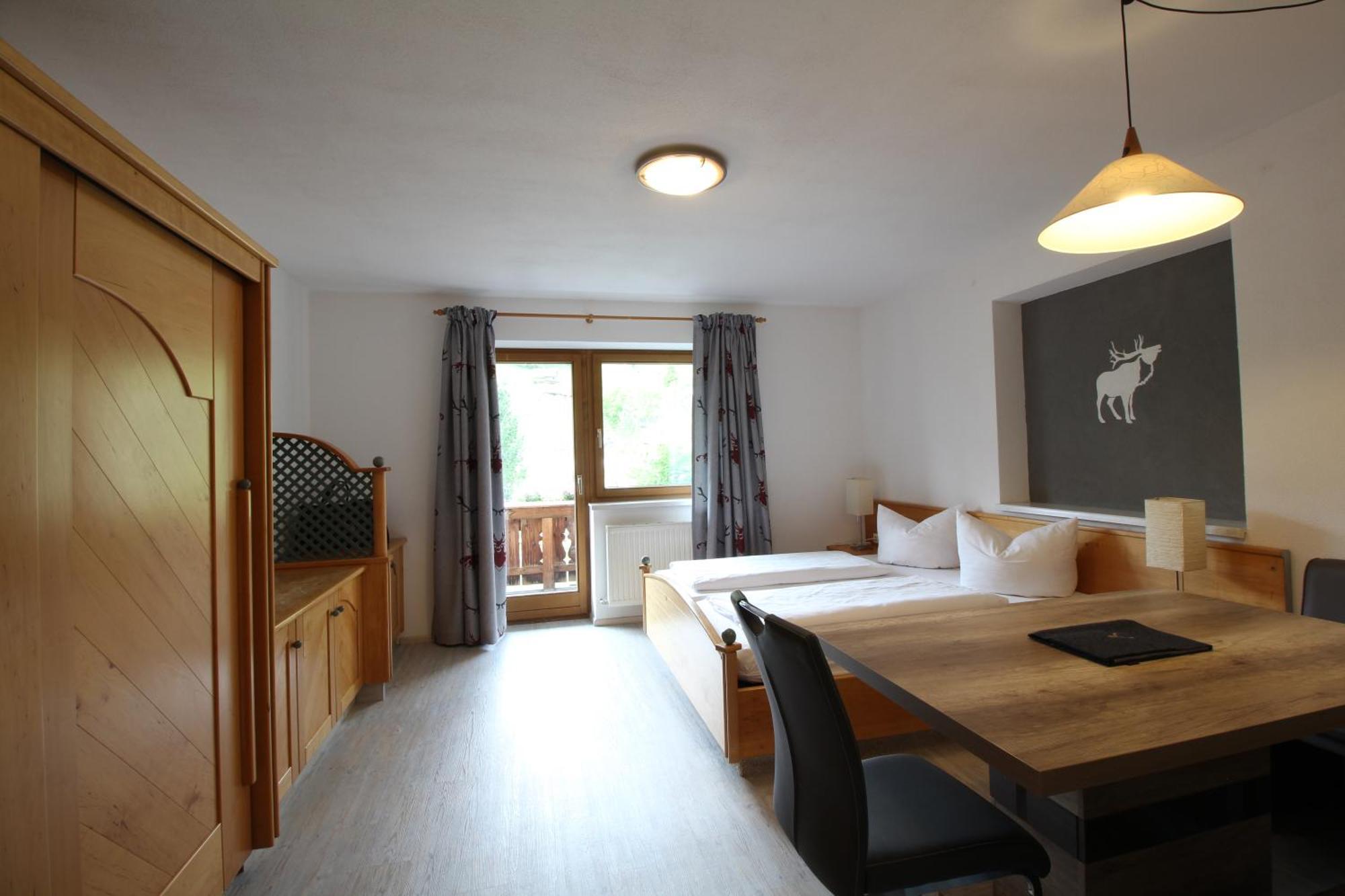 Appartements Alpenland แลร์มอส ภายนอก รูปภาพ