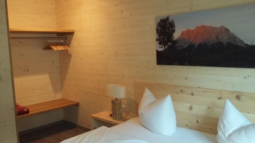 Appartements Alpenland แลร์มอส ห้อง รูปภาพ