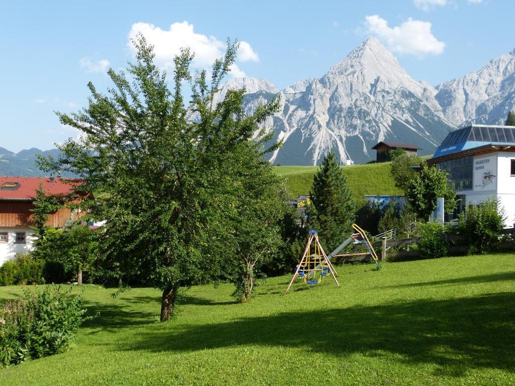 Appartements Alpenland แลร์มอส ภายนอก รูปภาพ